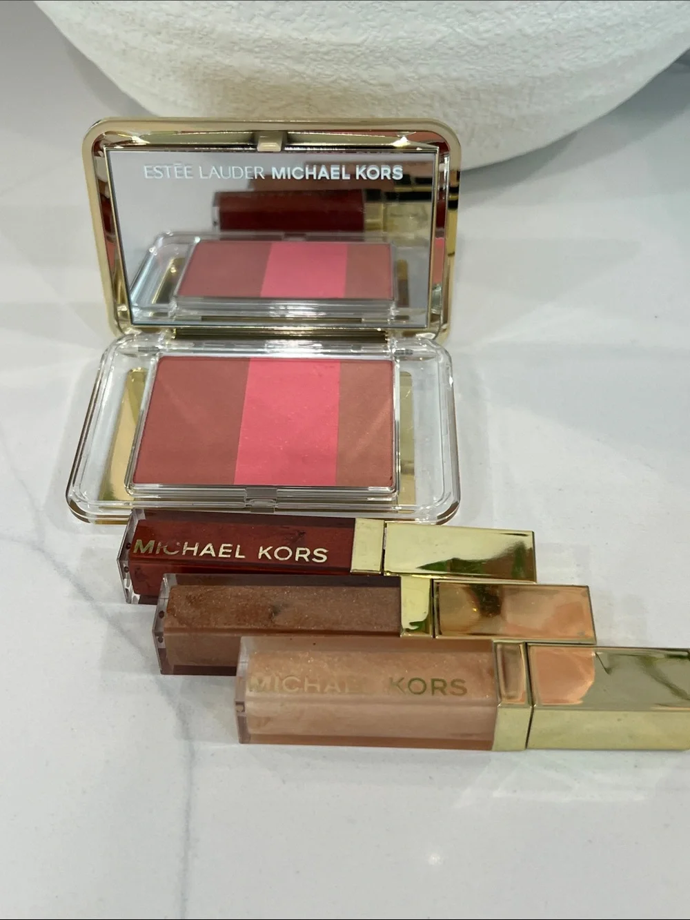 4pc ESTEE LAUDER  Michael Kors..